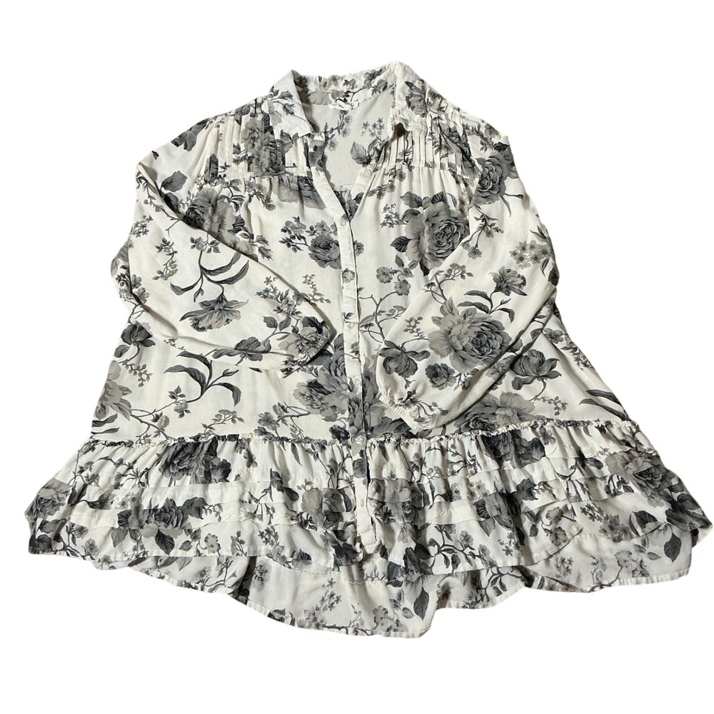 FESTI Floral Ruffle Tiered Tunic Blouse Womens 3 White Grey Boho Flowy Rayon Top